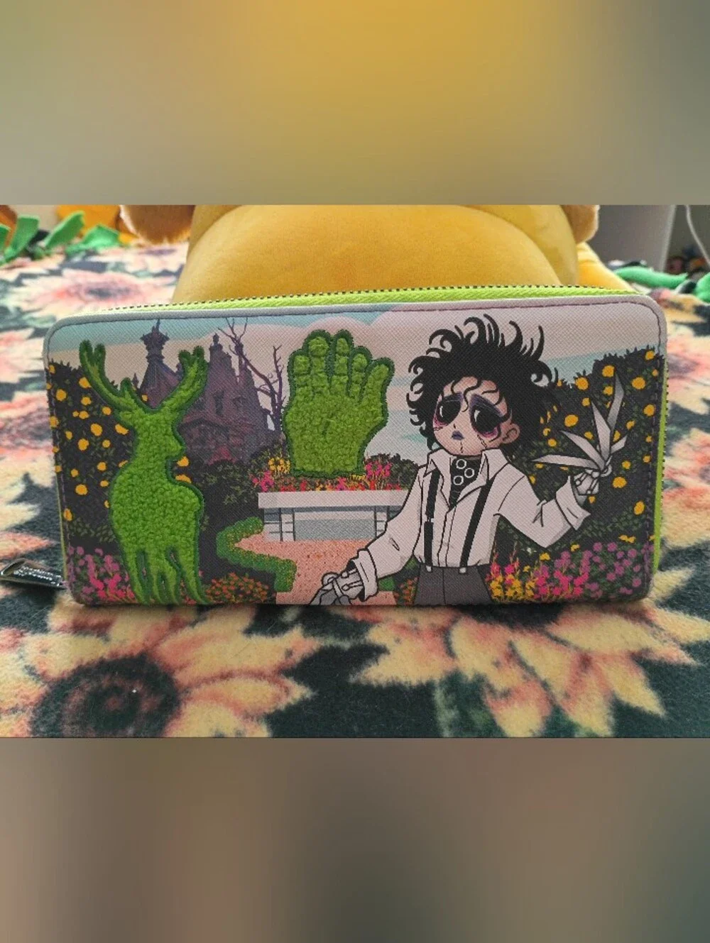 Loungefly Edward Scissorhands Topiary Zip Around Wallet